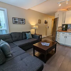  Holiday home Cozy 1br Walk To Gondola, Sleep 4, Free Parking