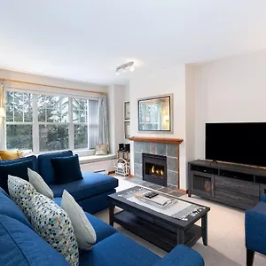  Apartment Deer Run By Premier